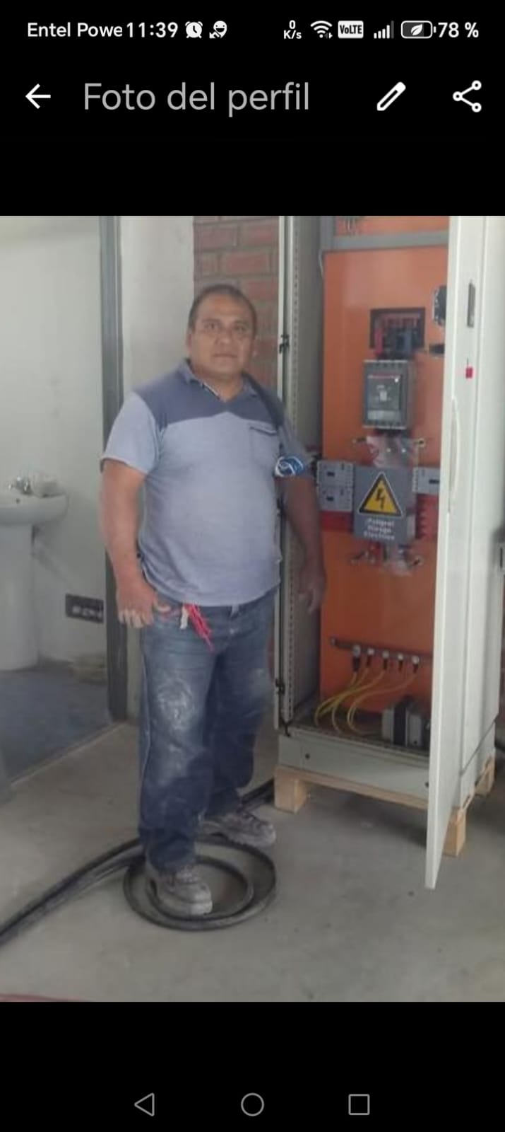 Carlos enrique Terrones maco