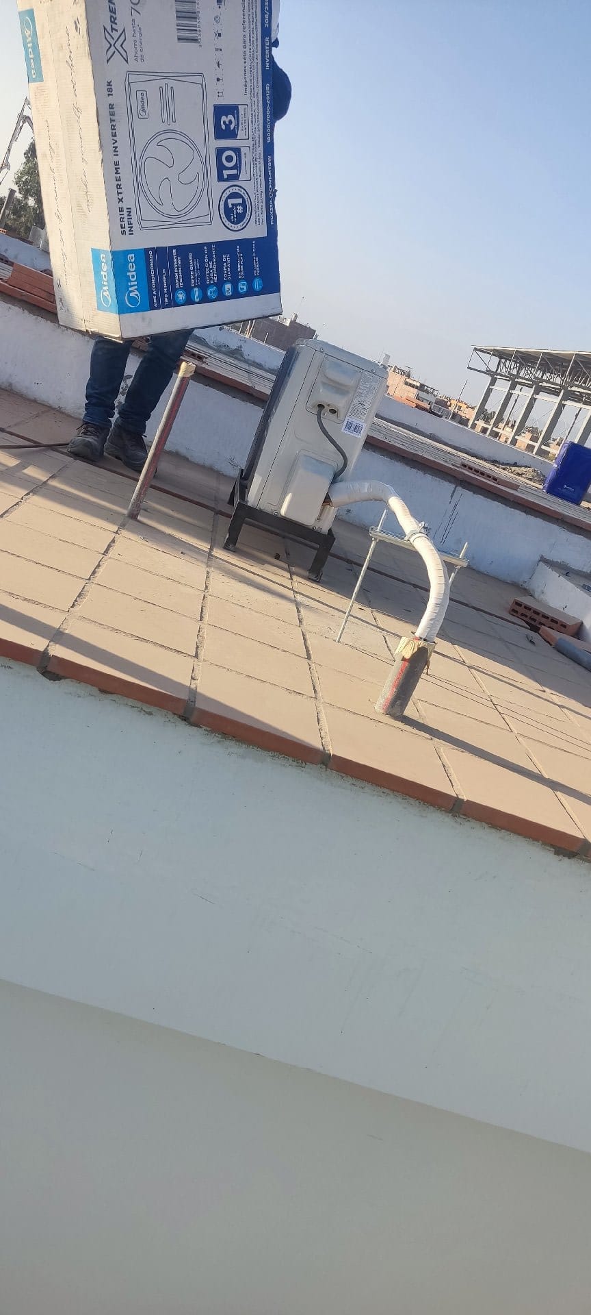 Instalación de split, trabajo completo