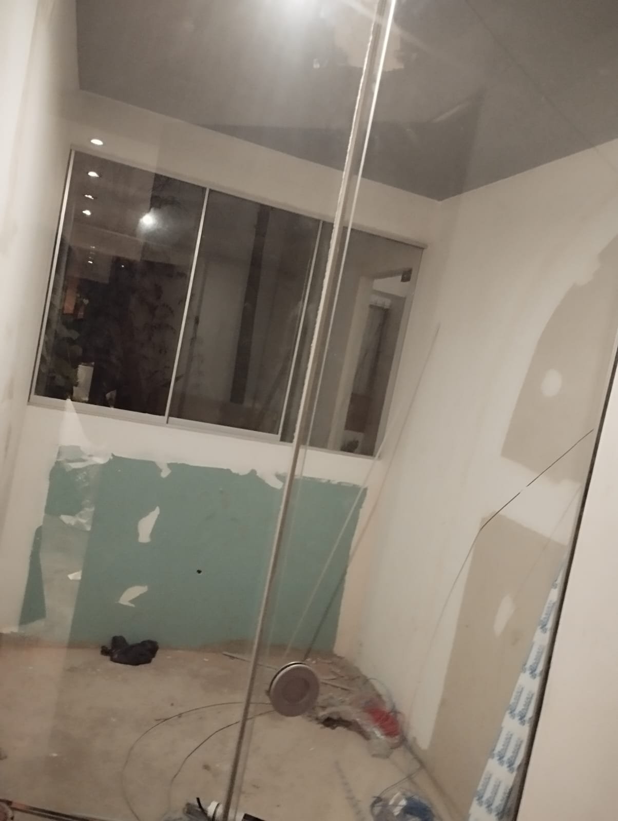 Drywall,vidriería, gasfiteria,elctricidad