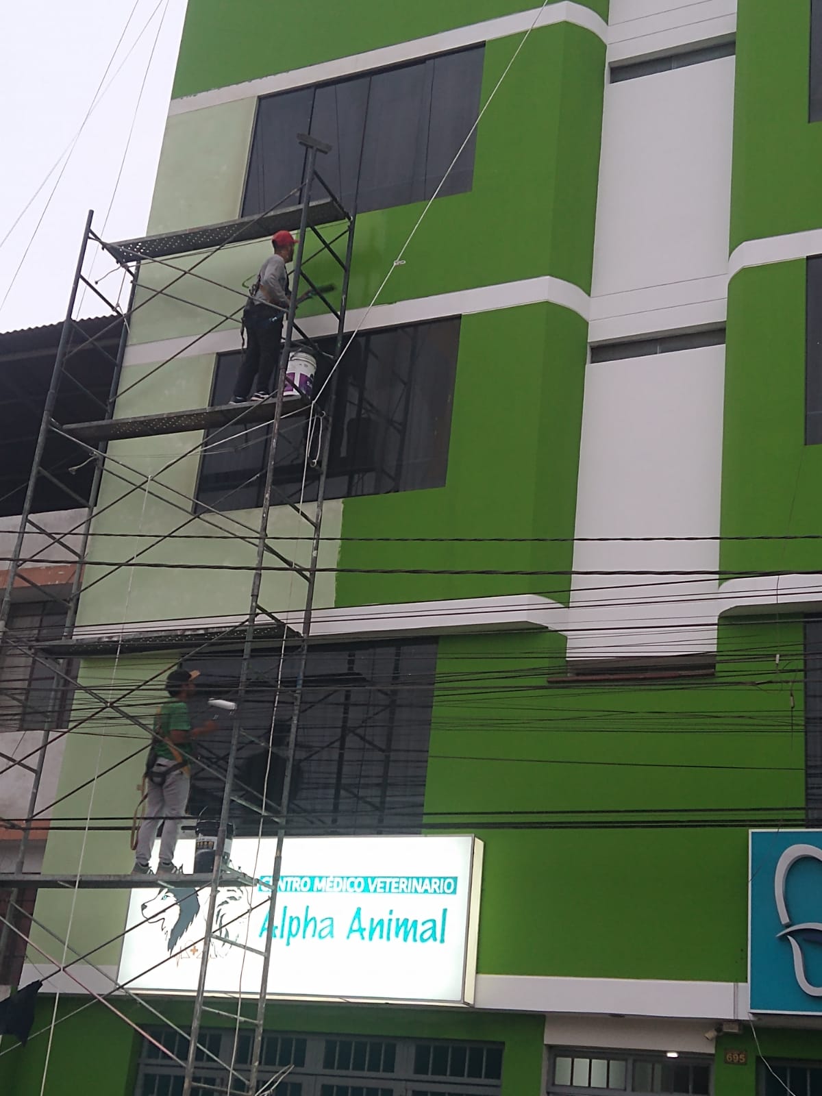 Pintado de fachada en altura