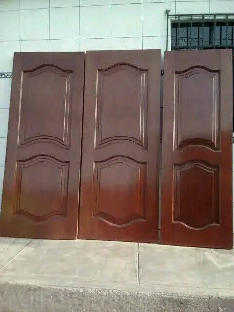 Puerta de madera