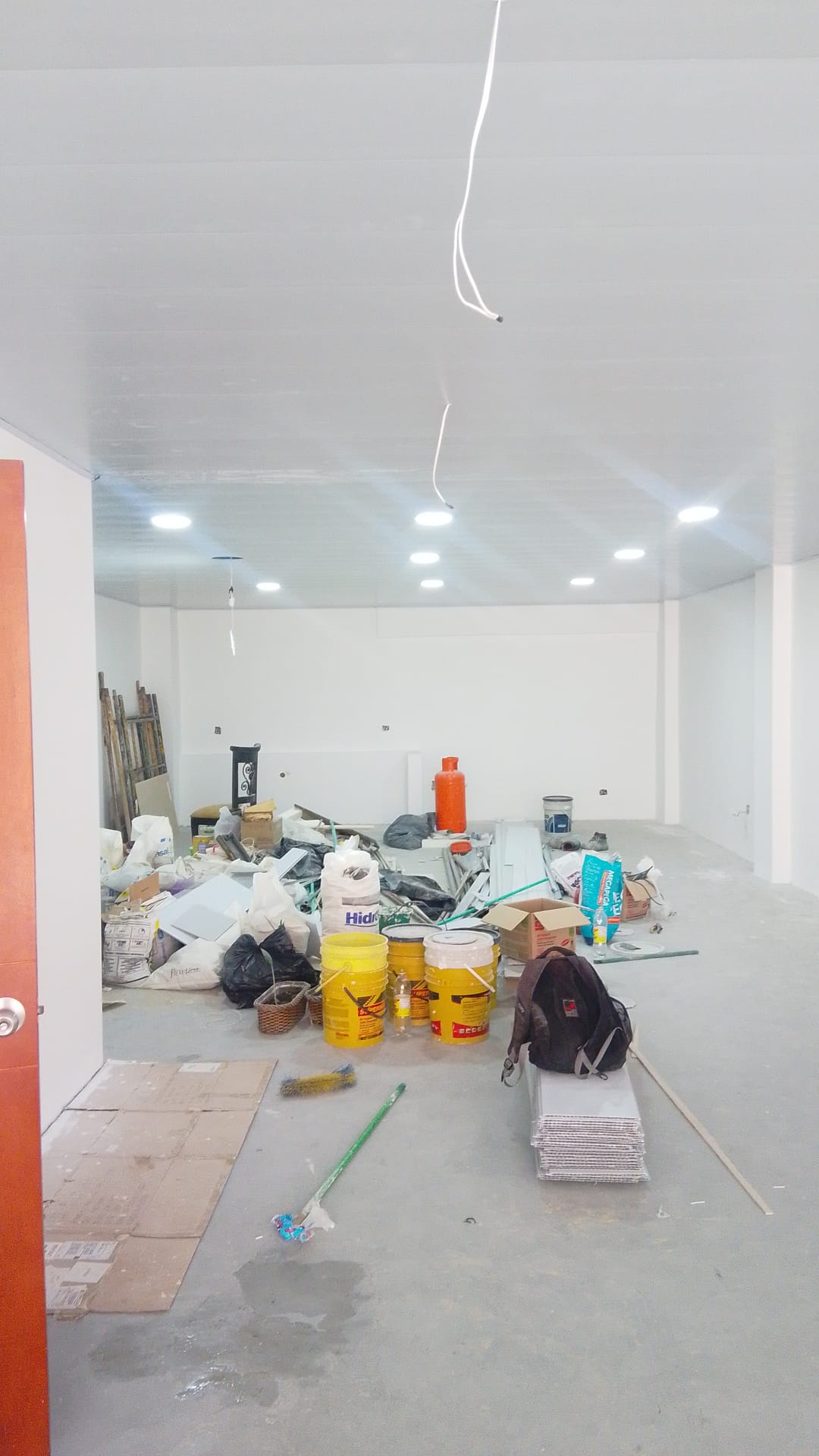 Ofrezco servicios de electricidad 2